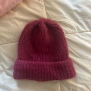 Women's Burgundy Knit Beanie